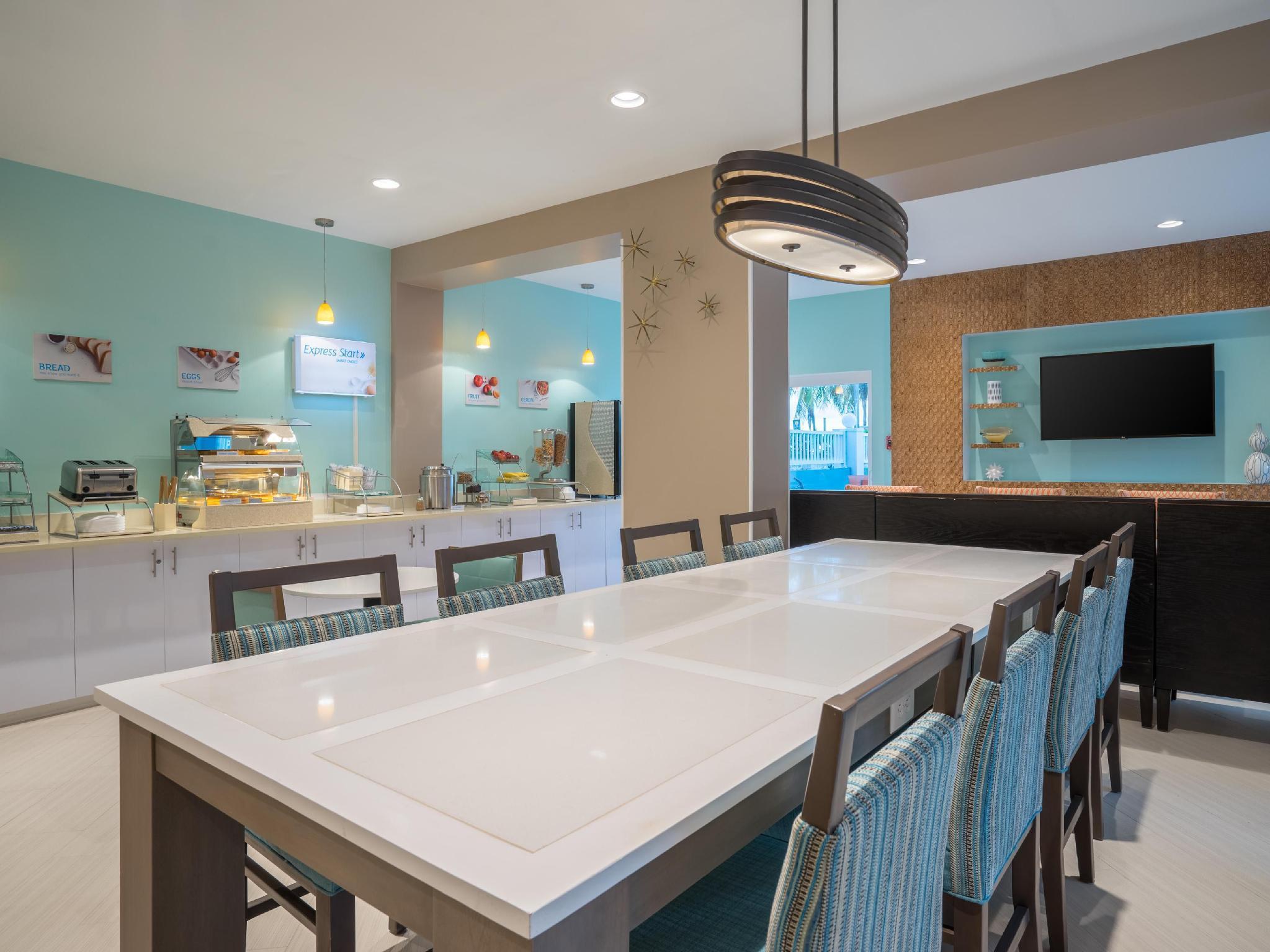 Holiday Inn Express & Suites Nassau By Ihg Zewnętrze zdjęcie